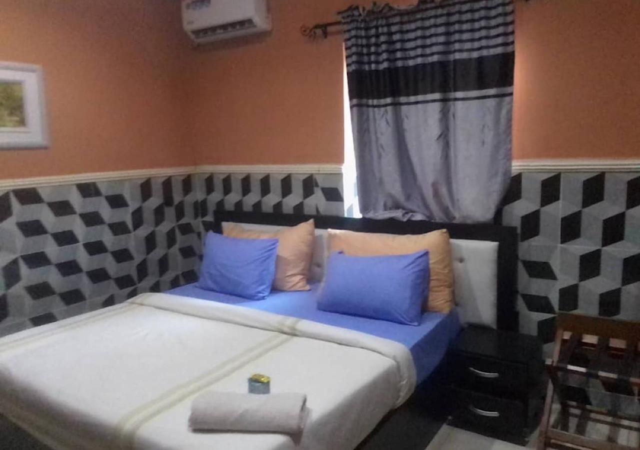 Prince Bella Hotel Ikotun Exterior photo