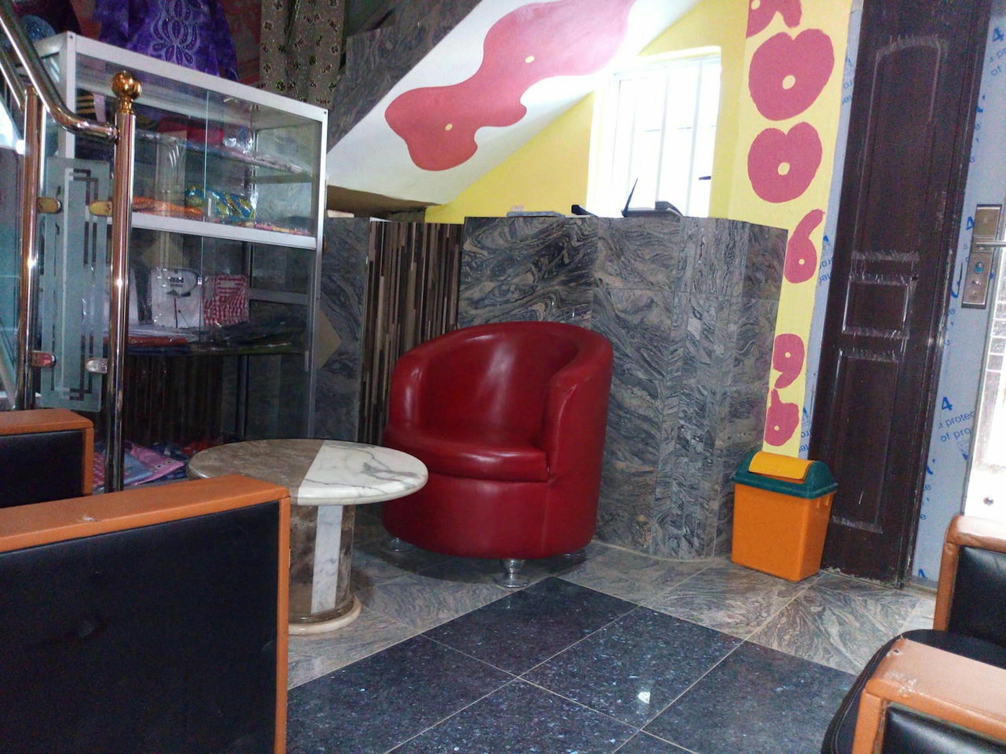 Prince Bella Hotel Ikotun Exterior photo